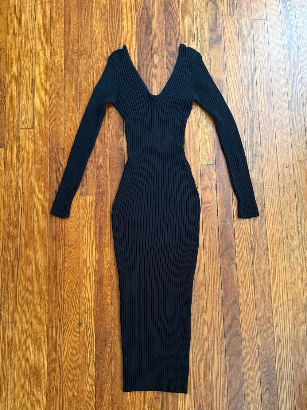 Black Ribbed V-Neck Long Sleeve Midi Bodycon Dress